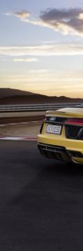 AUDI R8 II Roadster 5.2 AMT (540hp) 4x4 Karakteristik teknis
