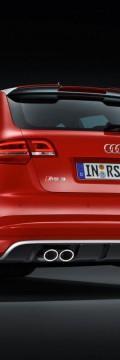 AUDI RS3 Sportback (8P) 2.5 (340hp) AT 4WD Karakteristik teknis
