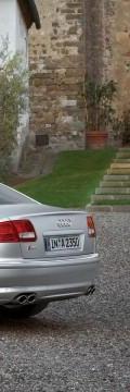 AUDI S8 (4E) 5.2 V10 FSI (450 Hp) Quattro Tiptronc Karakteristik teknis
