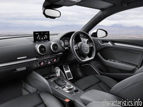 AUDI 世代
 S3 III (8V) Sedan 2.0 (300hp) 4WD 技術仕様
